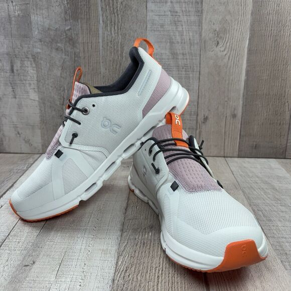 On Cloud Sky Running Shoes Athletic Sneakers Women's Size 7.5 I Girls' 6 White - Picture 2 of 12